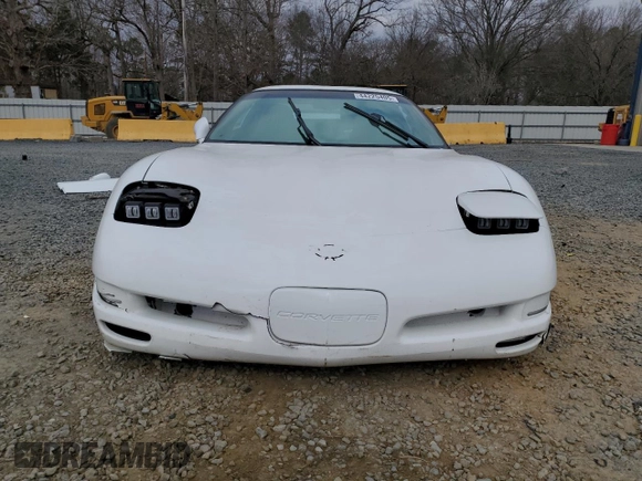 1998 Chevrolet Corvette with VIN 1G1YY22G9W5122927, listed as a Copart auction lot 44225405 with 151,319 mi miles and Salvage Title. Bid and sale history available at carsss.com. Image 5.
