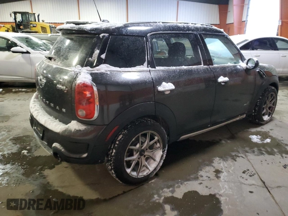 2015 MINI Countryman S with VIN WMWZC5C57FWP43115, listed as a Copart auction lot 81791864 with 133,851 mi miles and Clean Title. Bid and sale history available at DreamBid. Image 3.