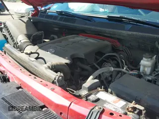 2017 Toyota Tundra SR с VIN 5TFUM5F15HX070194, выставлен на аукционе IAAI как лот 43141299 с пробегом 110 573 миль миль и . История ставок и продаж доступна на DreamBid. Изображение 19.