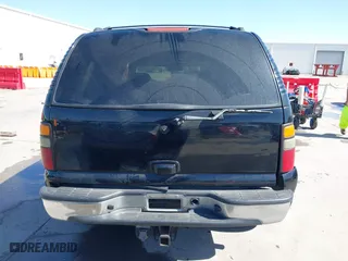 2002 Chevrolet Tahoe LT with VIN 1GNEC13Z32R299695, listed as a IAAI auction lot 41721527 with 230,544 mi miles. Bid and sale history available at carsss.com. Image 17.