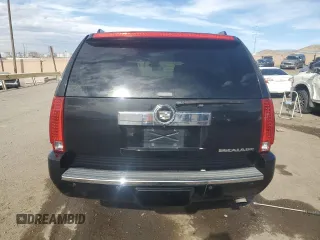 2008 Cadillac Escalade ESV z VIN 1GYFK66868R143475, wystawiony jako Copart lot #44468395 z przebiegiem 195 093 mil mil oraz Szkoda całkowita • Salvage title. Historia ofert i sprzedaży dostępna na DreamBid. Obrazek 6.