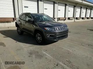 2017 Jeep Compass Latitude z VIN 3C4NJDBB7HT651763, wystawiony jako Copart lot #55028475 z przebiegiem 46 504 mil mil oraz Szkoda całkowita • Salvage title. Historia ofert i sprzedaży dostępna na DreamBid. Obrazek 11.