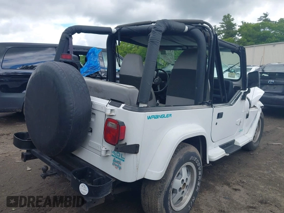 1995 Jeep Wrangler z VIN 1J4FY29S1SP206760, wystawiony jako IAAI lot #42326399 z przebiegiem 55 278 mil mil oraz . Historia ofert i sprzedaży dostępna na DreamBid. Obrazek 4.