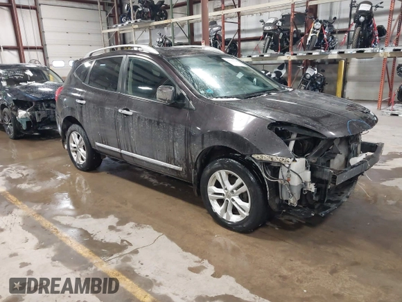 2012 Nissan Rogue SV with VIN JN8AS5MV1CW395104, listed as a IAAI auction lot 41301718 with 152,051 mi miles. Bid and sale history available at carsss.com. Image 1.