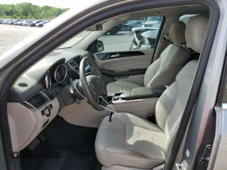 2015 Mercedes-Benz M 350 z VIN 4JGDA5JB0FA556934, wystawiony jako Copart lot #54799995 z przebiegiem 172 095 mil mil oraz Czysty tytuł • Clean title. Historia ofert i sprzedaży dostępna na DreamBid. Obrazek 7.