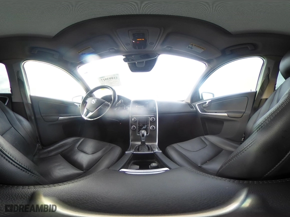 2016 Volvo XC60 T5 Platinum with VIN YV4612RM2G2788557, listed as a IAAI auction lot 41893917 with 95,257 mi miles. Bid and sale history available at carsss.com. Image 24.