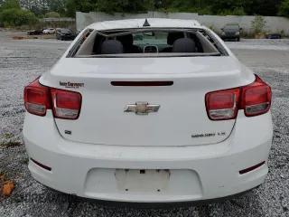 2015 Chevrolet Malibu LS with VIN 1G11B5SL4FF187826, listed as a Copart auction lot 54364305 with 172,532 mi miles and Salvage Title. Bid and sale history available at DreamBid. Image 6.