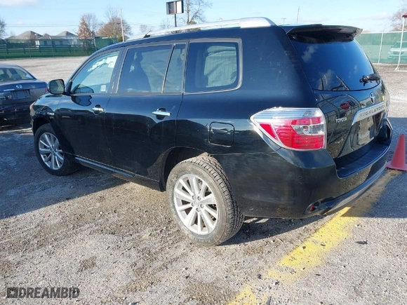 2008 Toyota Highlander Hybrid Limited with VIN JTEEW44A582007326, listed as a IAAI auction lot 40987461 with 132,601 mi miles. Bid and sale history available at carsss.com. Image 3.