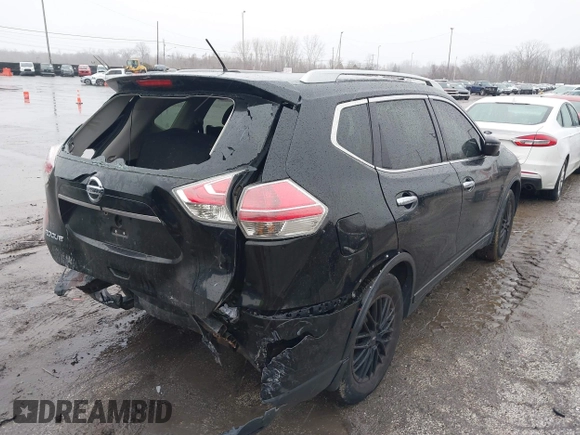 2016 Nissan Rogue SL with VIN 5N1AT2MT1GC850588, listed as a IAAI auction lot 38319626 with 116,748 mi miles. Bid and sale history available at carsss.com. Image 4.