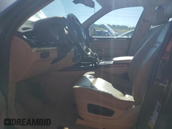 2012 BMW X5 35d with VIN 5UXZW0C57CL667663, listed as a Copart auction lot 63496695 with 116,218 mi miles and Clean title. Bid and sale history available at DreamBid. Image 7.