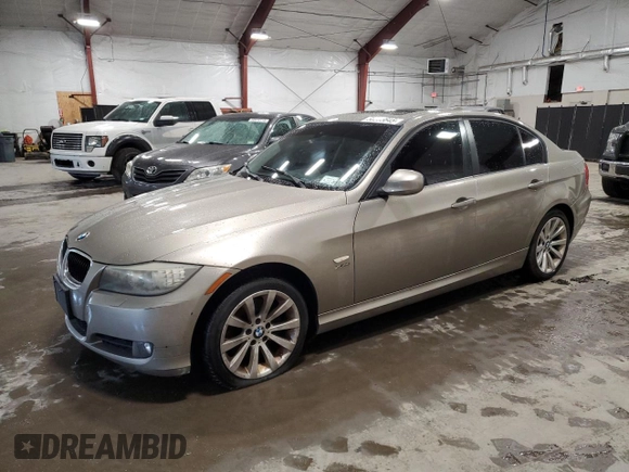 2011 BMW 3 Series 328i xDrive z VIN WBAPK5C53BA994635, wystawiony jako Copart lot #50235645 z przebiegiem 107 780 mil mil oraz Nie do naprawy • Non repairable. Historia ofert i sprzedaży dostępna na DreamBid. Obrazek 1.