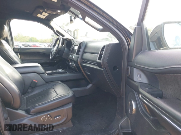 2018 Ford Expedition Limited with VIN 1FMJU1KT4JEA47697, listed as a IAAI auction lot 41996957 with 106,873 mi miles and . Bid and sale history available at DreamBid. Image 5.