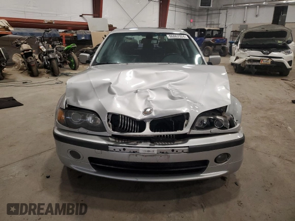 2004 BMW 3 Series 330xi with VIN WBAEW534X4PN31961, listed as a Copart auction lot 86862924 with 139,563 mi miles and Salvage Title. Bid and sale history available at carsss.com. Image 5.