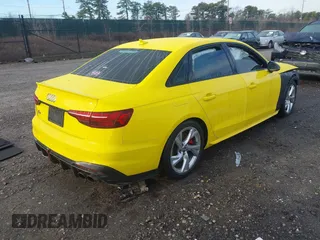 2020 Audi S4 Premium Plus with VIN WAUB4AF40LA056318, listed as a IAAI auction lot 41843375 with 30,336 mi miles. Bid and sale history available at carsss.com. Image 4.