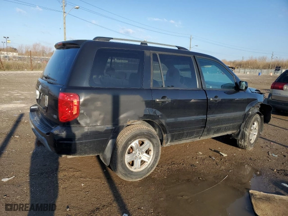2005 Honda Pilot EX with VIN 5FNYF18455B042560, listed as a Copart auction lot 49989945 with 184,299 mi miles and Salvage Title. Bid and sale history available at carsss.com. Image 3.