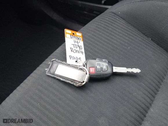2014 Toyota RAV4 XLE with VIN 2T3WFREV8EW121783, listed as a IAAI auction lot 41281729 with 150,079 mi miles. Bid and sale history available at carsss.com. Image 11.