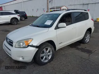 2007 Toyota RAV4 Limited with VIN JTMBD31VX75102959, listed as a IAAI auction lot 42010934 with 208,403 mi miles. Bid and sale history available at carsss.com. Image 2.