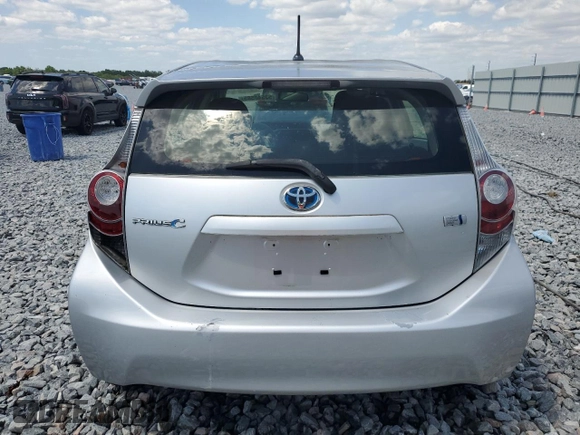 2014 Toyota Prius One with VIN JTDKDTB38E1566009, listed as a Copart auction lot 53540585 with 104,605 mi miles and Salvage Title. Bid and sale history available at DreamBid. Image 6.