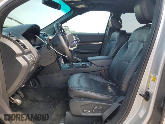 2018 Ford Explorer Limited с VIN 1FM5K7F83JGC16760, выставлен на аукционе Copart как лот 60411335 с пробегом 104 543 миль миль и Списание • Salvage title. История ставок и продаж доступна на DreamBid. Изображение 7.