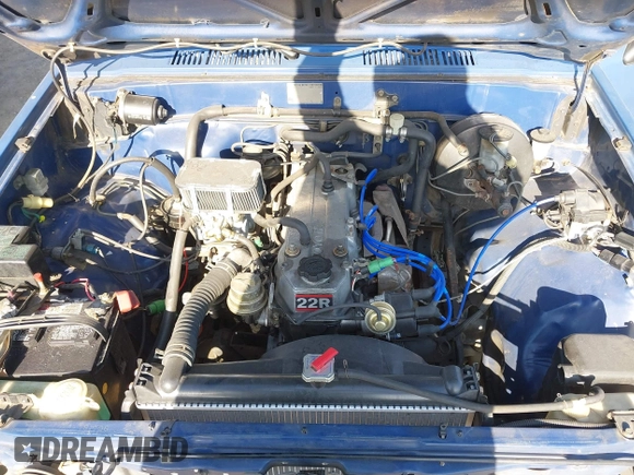 1987 Toyota Pickup with VIN JT4RN50RXH0283460, listed as a IAAI auction lot 42086809 with 183,562 mi miles and . Bid and sale history available at DreamBid. Image 10.