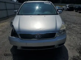 2012 Kia Sedona LX with VIN KNDMG4C79C6471109, listed as a Copart auction lot 68013564 with 229,316 mi miles and Salvage Title. Bid and sale history available at carsss.com. Image 5.