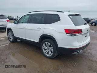 2023 Volkswagen Atlas SE с VIN 1V2WP2CA2PC527423, выставлен на аукционе IAAI как лот 41929349 с пробегом 33 884 миль миль и . История ставок и продаж доступна на DreamBid. Изображение 3.
