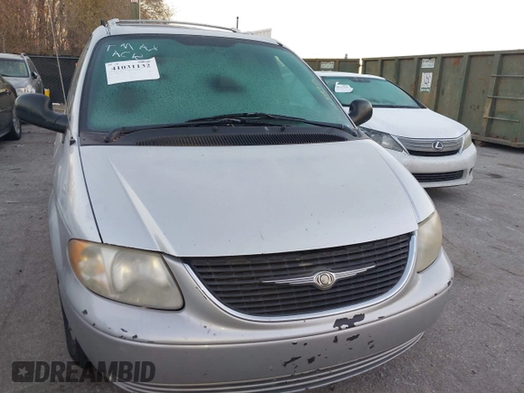 2004 Chrysler Town & Country Touring with VIN 2C4GP54L04R518553, listed as a IAAI auction lot 41031132 with 195,652 mi miles and . Bid and sale history available at DreamBid. Image 6.
