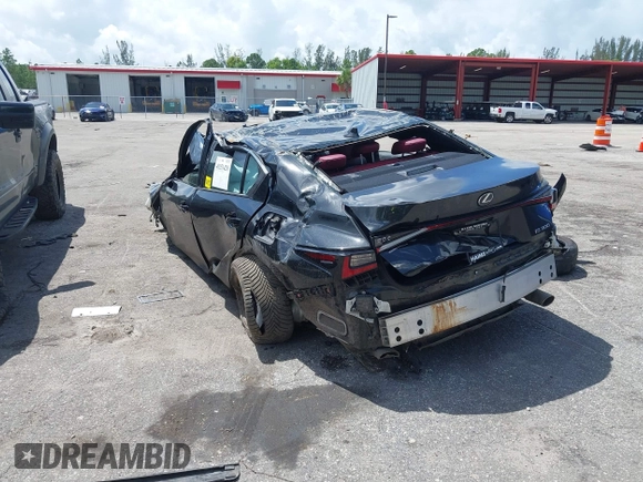 2021 Lexus IS 300 z VIN JTHAA1D27M5114569, wystawiony jako IAAI lot #41084378 z przebiegiem 31 981 mil mil oraz . Historia ofert i sprzedaży dostępna na DreamBid. Obrazek 3.