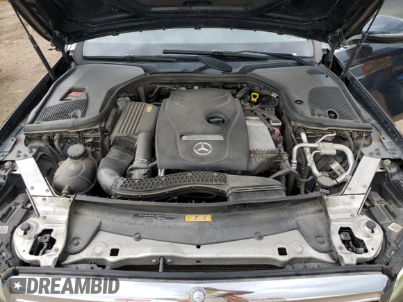 2017 Mercedes-Benz E 300 Luxury with VIN WDDZF4KB4HA185743, listed as a Copart auction lot 60297705 with 96,774 mi miles and Clean title. Bid and sale history available at DreamBid. Image 11.
