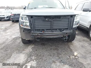 2018 Chevrolet Tahoe LT with VIN 1GNSKBKC4JR183090, listed as a IAAI auction lot 41427881 with 114,031 mi miles. Bid and sale history available at carsss.com. Image 6.