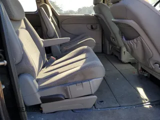 2007 Chrysler Town & Country LWB Touring with VIN 2A4GP54LX7R185132, listed as a Copart auction lot 85721084 with 186,950 mi miles and Salvage Title. Bid and sale history available at carsss.com. Image 11.