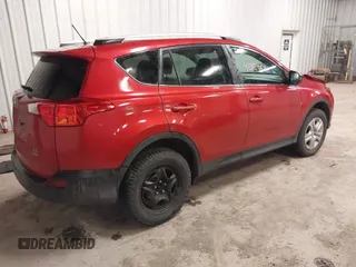 2015 Toyota RAV4 LE z VIN 2T3BFREV4FW300404, wystawiony jako IAAI lot #42324611 z przebiegiem 114 593 mil mil oraz . Historia ofert i sprzedaży dostępna na DreamBid. Obrazek 4.