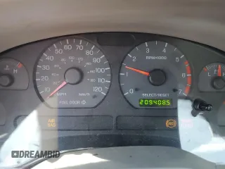 2001 Ford Mustang Standard с VIN 1FAFP40421F101044, выставлен на аукционе Copart как лот 52943495 с пробегом 209 408 миль миль и Списание • Salvage title. История ставок и продаж доступна на DreamBid. Изображение 9.