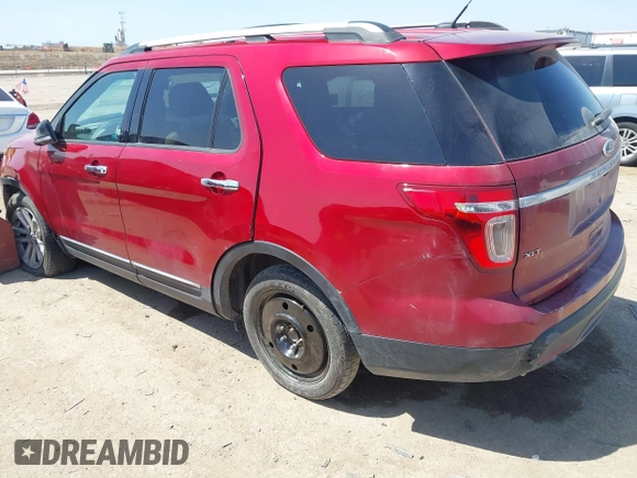2015 Ford Explorer XLT with VIN 1FM5K7D83FGA12356, listed as a IAAI auction lot 42005845 with 146,196 mi miles and . Bid and sale history available at carsss.com. Image 3.
