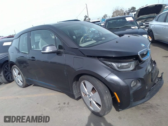 2014 BMW i3 z VIN WBY1Z4C53EV272852, wystawiony jako IAAI lot #40131624 z przebiegiem 38 490 mil mil oraz . Historia ofert i sprzedaży dostępna na DreamBid. Obrazek 1.