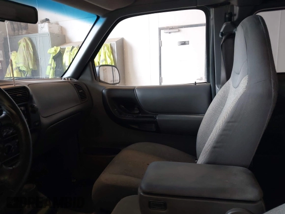 2001 Ford Ranger XL Fleet with VIN 1FTZR15E61TA41630, listed as a IAAI auction lot 42473937 with 182,206 mi miles and . Bid and sale history available at DreamBid. Image 5.