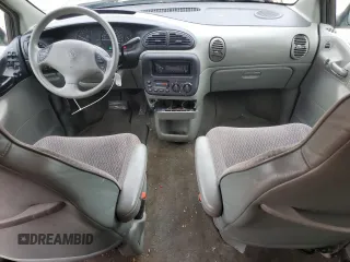 1999 Plymouth Voyager Grand SE z VIN 1P4GP44G2XB508599, wystawiony jako Copart lot #43577935 z przebiegiem 136 273 mil mil oraz Szkody całkowita. Historia ofert i sprzedaży dostępna na DreamBid. Obrazek 8.