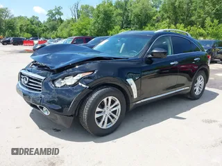 2015 Infiniti QX70 with VIN JN8CS1MW1FM482625, listed as a IAAI auction lot 42332365 with 88,912 mi miles and . Bid and sale history available at DreamBid. Image 17.