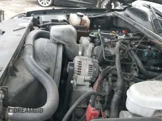 2003 Chevrolet Silverado SS z VIN 2GCEK19N031374721, wystawiony jako IAAI lot #41961406 z przebiegiem 130 058 mil mil oraz . Historia ofert i sprzedaży dostępna na DreamBid. Obrazek 19.