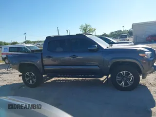 2017 Toyota Tacoma SR5 with VIN 5TFAZ5CNXHX050289, listed as a IAAI auction lot 41771576 with 68,735 mi miles and . Bid and sale history available at carsss.com. Image 14.