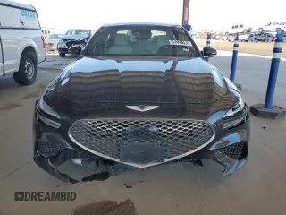 2023 Genesis G70 2.0T z VIN KMTG34TA1PU132593, wystawiony jako Copart lot #49231195 z przebiegiem 36 246 mil mil oraz Szkody całkowita. Historia ofert i sprzedaży dostępna na DreamBid. Obrazek 5.