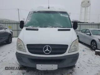 2013 Mercedes-Benz Sprinter with VIN WD3PF0CCXD5738068, listed as a Copart auction lot 86983934 with 348,679 mi miles and Salvage Title. Bid and sale history available at DreamBid. Image 5.
