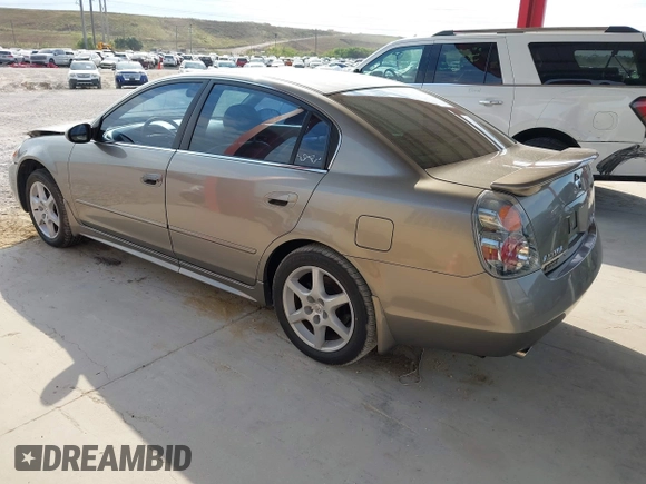 2002 Nissan Altima SE with VIN 1N4BL11D22C245123, listed as a IAAI auction lot 41350745 with 74,504 mi miles. Bid and sale history available at carsss.com. Image 3.