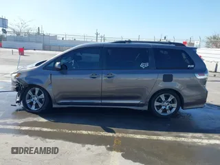 2012 Toyota Sienna SE with VIN 5TDXK3DCXCS233593, listed as a IAAI auction lot 41959611 with 85,558 mi miles. Bid and sale history available at carsss.com. Image 15.
