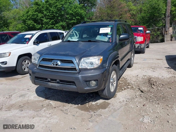 2007 Toyota 4Runner SR5 with VIN JTEZU14R578083877, listed as a IAAI auction lot 42015656 with 186,700 mi miles. Bid and sale history available at carsss.com. Image 17.