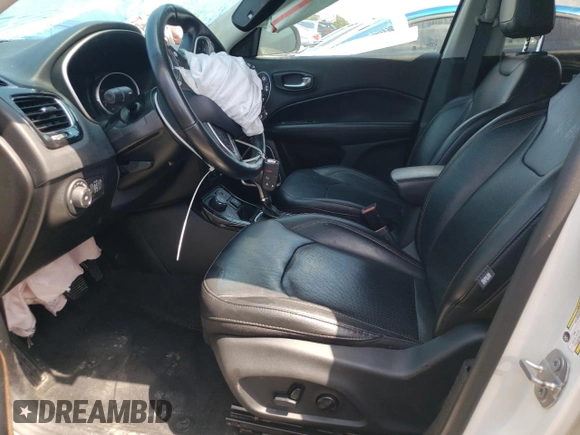 2019 Jeep Compass High Altitude z VIN 3C4NJDCB9KT754494, wystawiony jako Copart lot #63302005 z przebiegiem 82 620 mil mil oraz Szkoda całkowita • Salvage title. Historia ofert i sprzedaży dostępna na DreamBid. Obrazek 7.