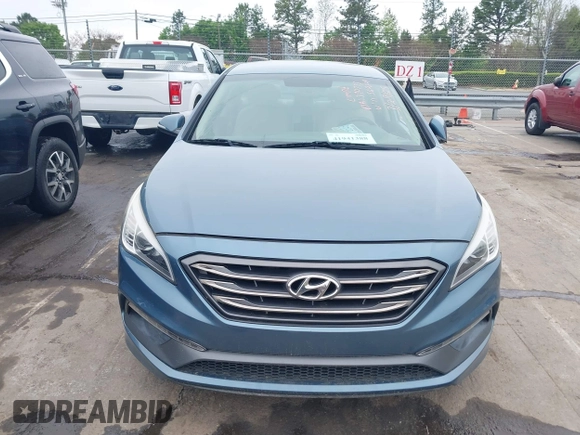 2017 Hyundai Sonata Sport with VIN 5NPE34AF2HH562729, listed as a IAAI auction lot 41941388 with 123,770 mi miles. Bid and sale history available at carsss.com. Image 6.