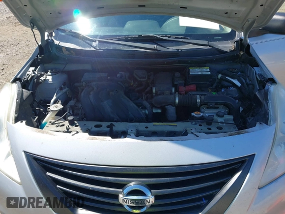 2014 Nissan Versa SV with VIN 3N1CN7AP5EL804830, listed as a IAAI auction lot 41886107 with 140,952 mi miles. Bid and sale history available at carsss.com. Image 10.