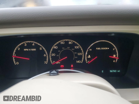 2004 Lincoln Aviator Luxury with VIN 5LMEU88HX4ZJ46399, listed as a Copart auction lot 43028325 with 96,743 mi miles and Salvage title. Bid and sale history available at DreamBid. Image 9.