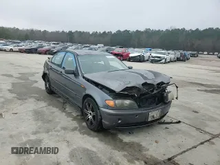 2002 BMW 3 Series 325i with VIN WBAET37472NG79214, listed as a Copart auction lot 43781045 with 310,968 mi miles and Salvage Title. Bid and sale history available at carsss.com. Image 10.